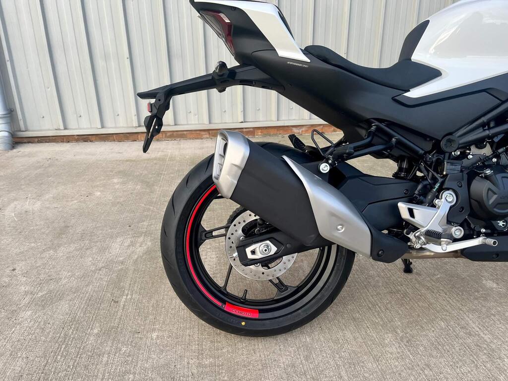 New CFMoto 450NK Naked