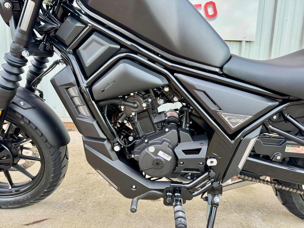 New Zontes ZT125-C Cruiser