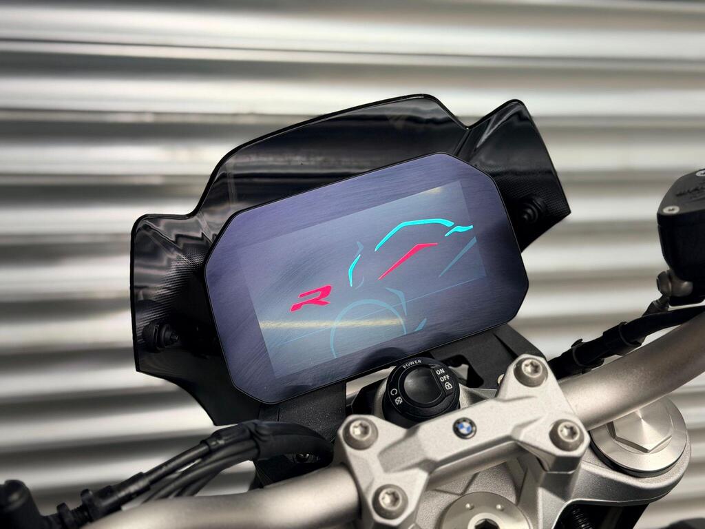 Used BMW F 900 R Naked