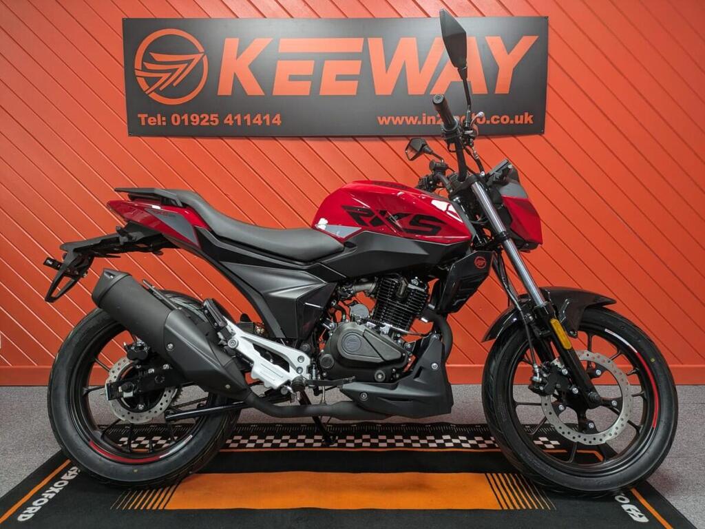 New Keeway RKS 125 Naked